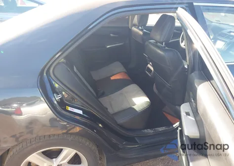 2014 Toyota Camry Se z USA, uszkodzony, nr VIN 4T1BF1FKXEU788254